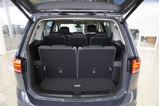 Volkswagen Touran 1,5TSI DSG 7-Sitzer/Easy Open/Kamera - bilder 9