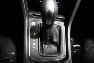 Volkswagen Touran 1,5TSI DSG 7-Sitzer/Easy Open/Kamera - bilder 24