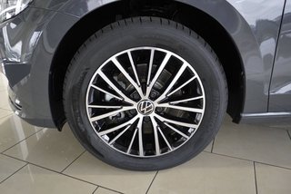 Volkswagen Touran 1,5TSI DSG 7-Sitzer/Easy Open/Kamera - bilder 27