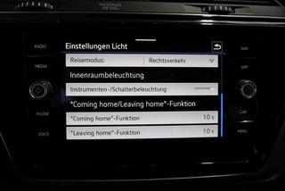 Volkswagen Touran 1,5TSI DSG 7-Sitzer/Easy Open/Kamera - bilder 40