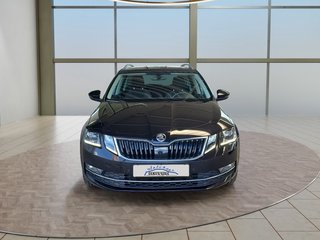 Skoda Octavia Style 2,0TDI aAHK/Voll-LED/Navi/Kessy - bilder 3