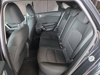 Kia Ceed 1.4 100PS Kamera/Temp/Winterp/Pdc/Alu - bilder 10