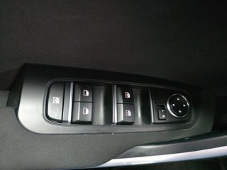 Kia Ceed 1.4 100PS Kamera/Temp/Winterp/Pdc/Alu - bilder 19