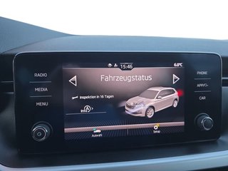 Skoda Kamiq 1,5TSI DSG aAHK/8*Alu/LED/Temp/2-Z.Klimaaut. - bilder 27