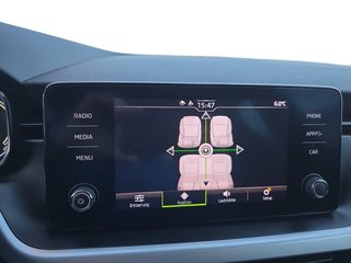 Skoda Kamiq 1,5TSI DSG aAHK/8*Alu/LED/Temp/2-Z.Klimaaut. - bilder 36