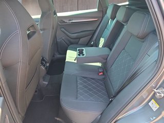 Skoda Karoq Sportline 1,5TSI DSG aAHK/Matrix/Kessy/Winterp.  ** - bilder 8