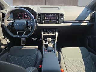 Skoda Karoq Sportline 1,5TSI DSG aAHK/Matrix/Kessy/Winterp.  ** - bilder 5