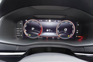 Skoda Karoq Sportline 1,5TSI DSG aAHK/Matrix/Kessy/Kamera   ** - bilder 16