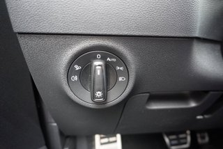 Skoda Karoq Sportline 1,5TSI DSG aAHK/Matrix/Kessy/Kamera   ** - bilder 19