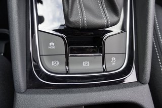Skoda Karoq Sportline 1,5TSI DSG aAHK/Matrix/Kessy/Kamera   ** - bilder 21