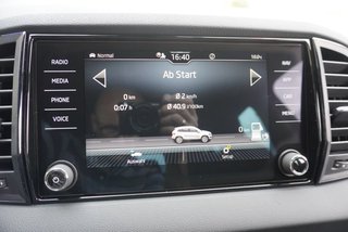 Skoda Karoq Sportline 1,5TSI DSG aAHK/Matrix/Kessy/Kamera   ** - bilder 30