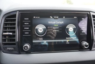 Skoda Karoq Sportline 1,5TSI DSG aAHK/Matrix/Kessy/Kamera   ** - bilder 32