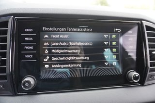 Skoda Karoq Sportline 1,5TSI DSG aAHK/Matrix/Kessy/Kamera   ** - bilder 41