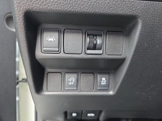 Nissan Qashqai 1.6 DIG-T N-Vision aAHK/Pano/Navi/Winterp. - foto 21