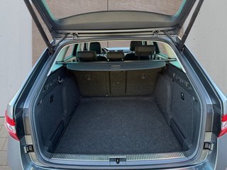 Skoda Superb Combi 1,5TSI DSG Navi/Kamera/el.Klappe/Kessy         ** - bilder 13