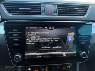 Skoda Superb Combi 1,5TSI DSG Navi/Kamera/el.Klappe/Kessy         ** - bilder 25