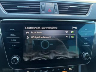 Skoda Superb Combi 1,5TSI DSG Navi/Kamera/el.Klappe/Kessy         ** - bilder 34