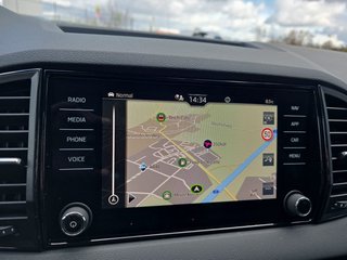 Skoda Karoq Sportline 1,5TSI DSG 4*J.Gar/Pano/aAHK/Matrix/Navi    ** - bilder 27