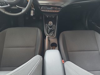 Hyundai i20 Black 1.0 T-GDI Navi/Kamera/LED/Winterp.  ** - foto 6