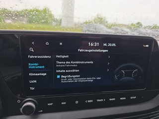 Hyundai i20 Black 1.0 T-GDI Navi/Kamera/LED/Winterp.  ** - foto 24