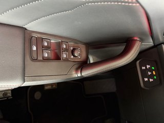 CUPRA Formentor 2.0TDI DSG 4Drive 18*Alu/ACC/LED/Kamera  ** - bilder 16