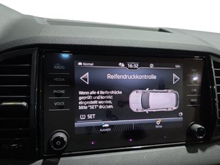 Skoda Karoq Sportline 2,0TSI DSG Pano/AHK/4*J.Gar/Navi/Matrix   ** - foto 36