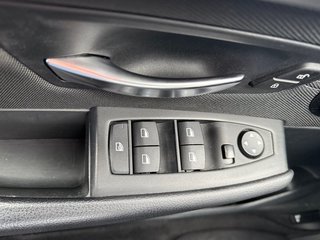 BMW 2er Active Tourer Navi/Alu/Temp/Sitzhz. - bilder 15