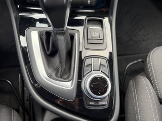 BMW 2er Active Tourer Navi/Alu/Temp/Sitzhz. - bilder 16