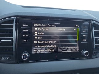 Skoda Karoq Sportline 1,5TSI DSG 4*J.Gar/Pano/aAHK/Matrix/Navi    ** - bilder 37