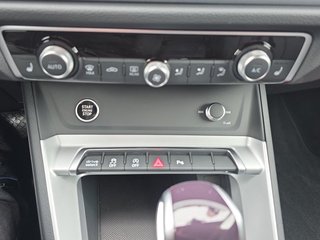 Audi Q3 Sportback 35TFSI 4*J.Gar/aAHK/Kessy/el.Klappe/Sitzhz.  ** - bilder 21