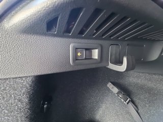 Skoda Kamiq Selection 1,0TSI DSG AHK/Kamera/LED/Kessy/Winterp.  ** - foto 12