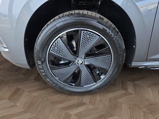 Skoda Kamiq Monte Carlo 1,5TSI DSG AHK/Matrix/el.Klappe         ** - foto 9