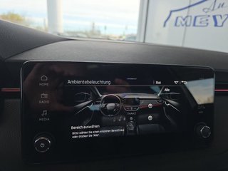 Skoda Kamiq Monte Carlo 1,5TSI DSG AHK/Matrix/el.Klappe         ** - foto 40