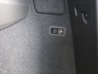 Skoda Karoq Sportline 1,5TSI DSG aAHK/Matrix/Kessy/Winterp.    ** - bilder 16