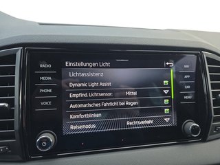 Skoda Karoq Sportline 1,5TSI DSG aAHK/Matrix/Kessy/Winterp.    ** - bilder 37