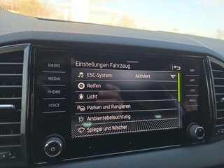 Skoda Karoq Sportline 1,5TSI DSG 4*J.Gar/Pano/aAHK/Matrix/Navi    ** - bilder 36