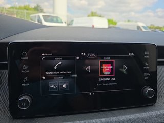 Skoda Kamiq Selection 1,0TSI DSG Kessy/Kamera/Temp/2-Z.Klimaaut.   ** - foto 21