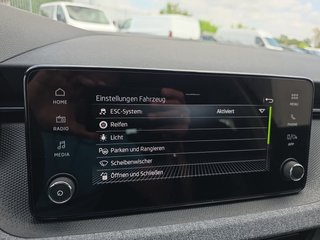 Skoda Kamiq Selection 1,0TSI DSG Kessy/Kamera/Temp/2-Z.Klimaaut.   ** - foto 37