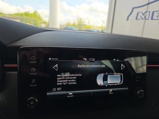 Skoda Kamiq Monte Carlo 1,5TSI DSG AHK/Matrix/el.Klappe - foto 42