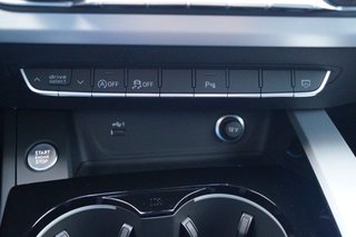 Audi A4 Avant S-Line 40TFSI 4*J.Gar/Navi/Kamera/el.Klappe  ** - bilder 45