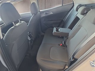Kia Sportage 1.6 T-GDI AWD DCT Navi/Winterp/LED/Kamera  ** - bilder 8