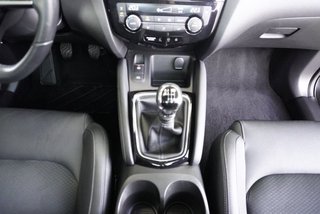 Nissan Qashqai 1.3 DIG-T aAHK/LED/Pano/Navi/8*Alu - foto 15