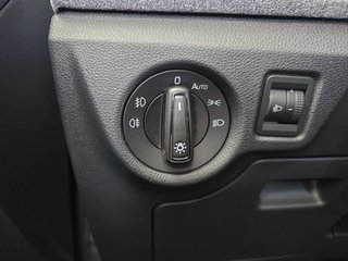 Skoda Kamiq Selection 1,5TSI DSG AHK/Kamera/LED/Kessy/Winterp.  ** - foto 19