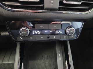 Skoda Kamiq Selection 1,5TSI DSG AHK/Kamera/LED/Kessy/Winterp.  ** - foto 22