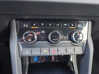 Skoda Karoq 1,0TSI 115PS Navi/LED/ACC/Kamera/Winterp.  ** - foto 18