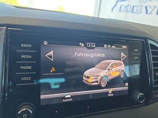 Skoda Karoq 1,5TSI DSG 4*J.Gar/aAHK/Kamera/Kessy/Winterp.  ** - bilder 35