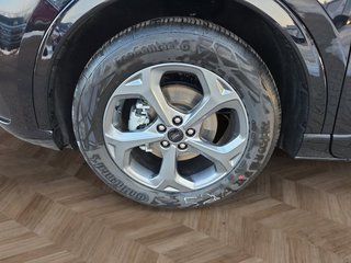 Ford Kuga ST-Line 1,5 186PS Aut.5*J.Gar/LED/Navi/Winterp.  ** - foto 11