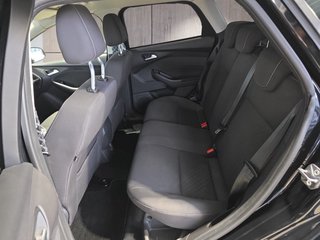 Ford Focus 2.0TDCi Aut.aAHK/Navi/Winterp/Parkas. - bilder 8