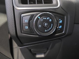 Ford Focus 2.0TDCi Aut.aAHK/Navi/Winterp/Parkas. - bilder 16