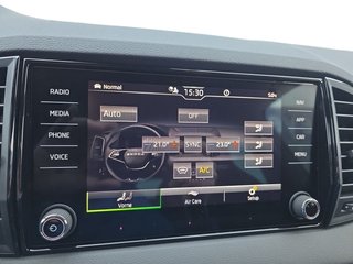 Skoda Karoq Sportline 1,5TSI DSG aAHK/ACC/Matrix/Kessy/el.Klappe - bilder 38